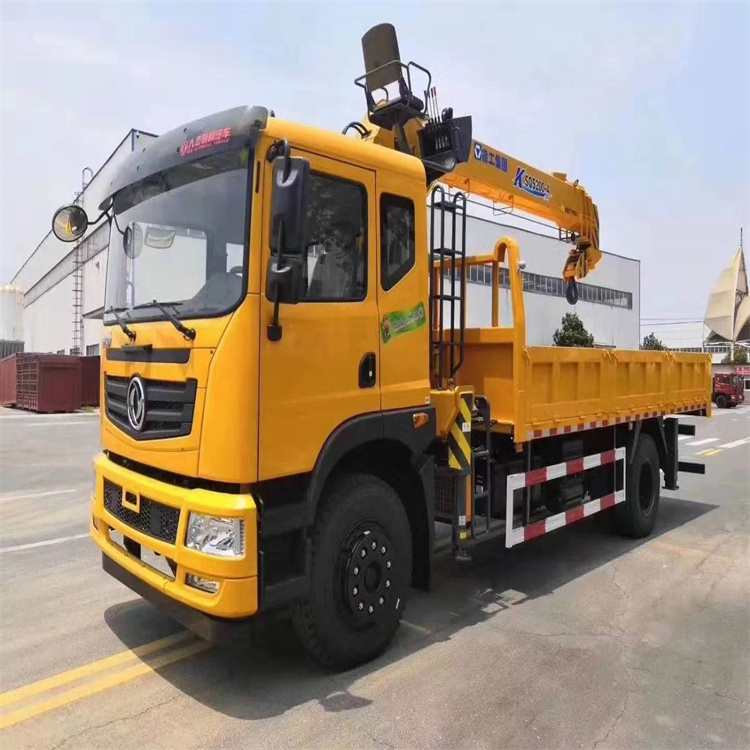 玉山县附近找一辆随车吊出租